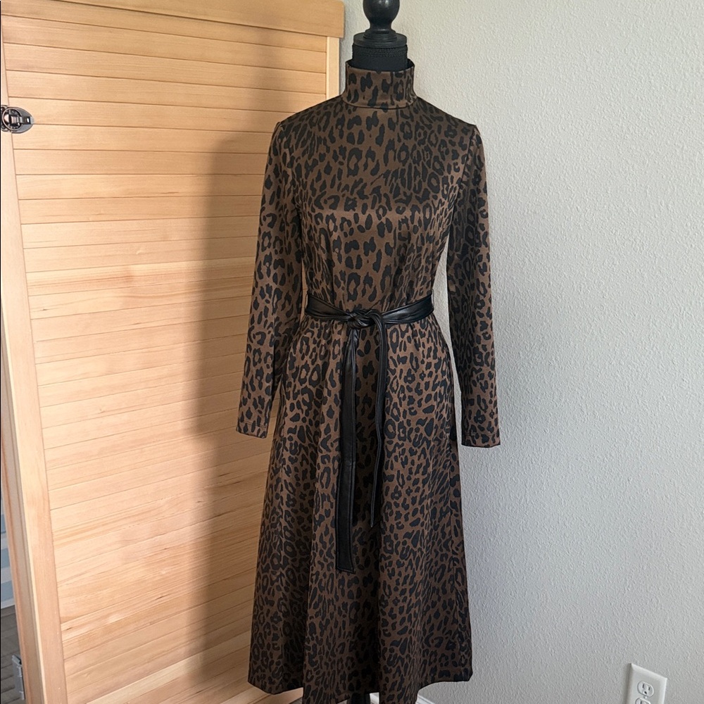 Anne Klein Brown Leopard Long Sleeve Dress